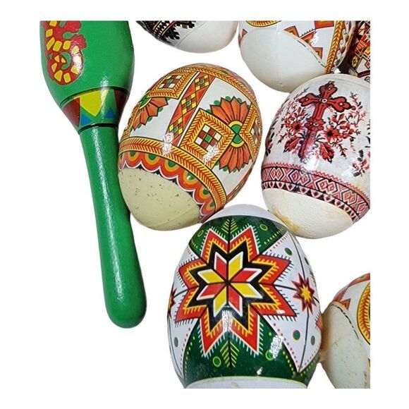 VINTAGE Plastic Easter Eggs Pysanky Ukranian Mixed Pattern SET OF 17 Ukraine - Picture 5 of 6